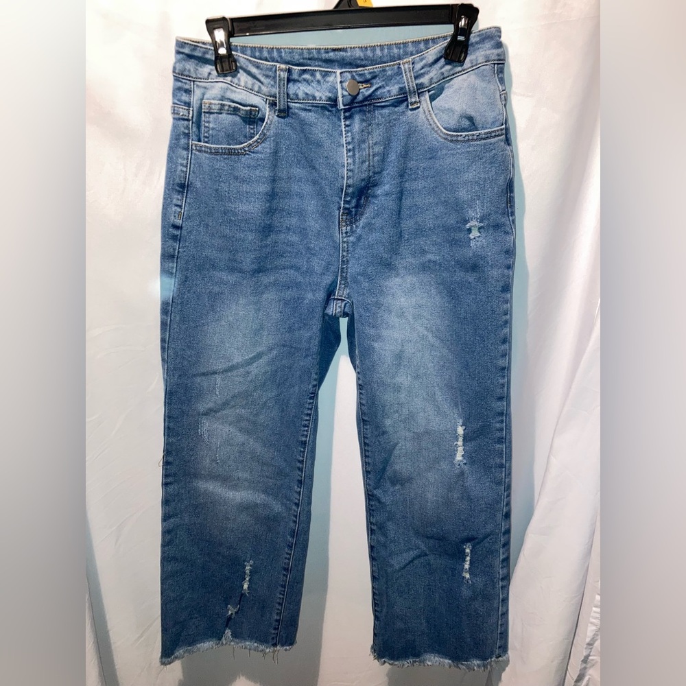 Classic Blue Denim Capri Jeans